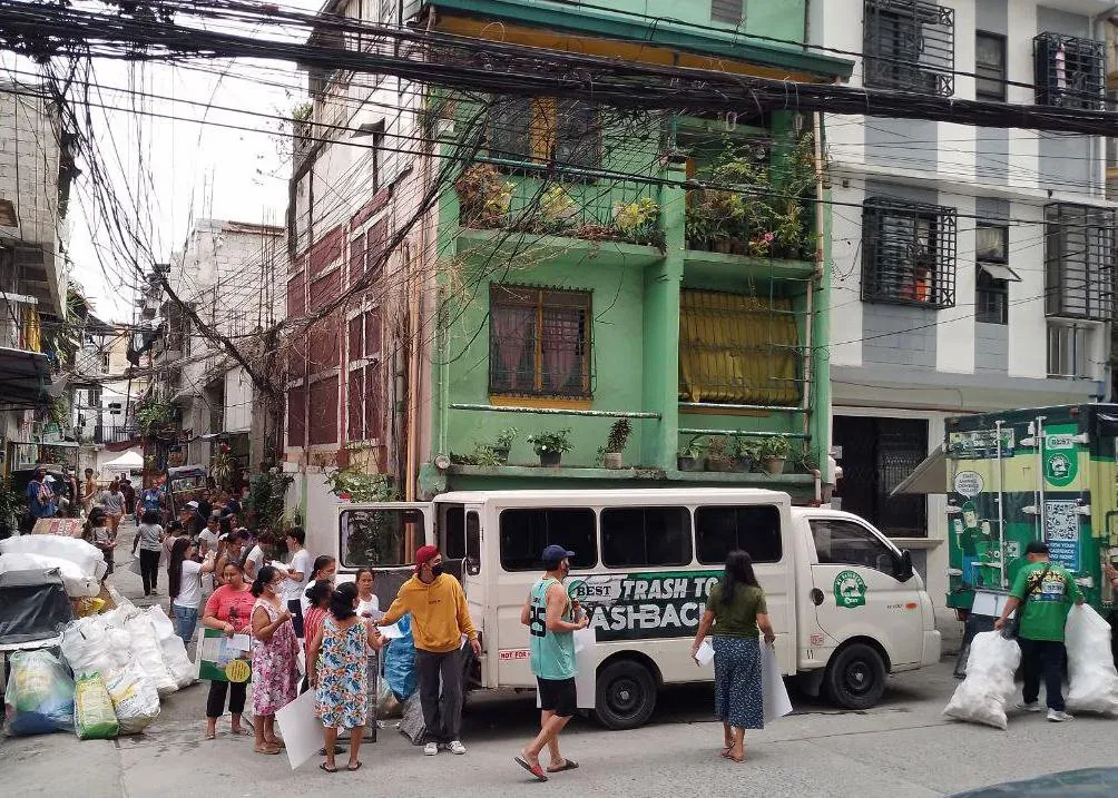 Collection and transfer by the green trucks